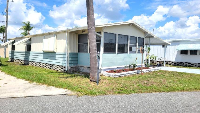 164 Valencia Dr. a Winter, FL Mobile or Manufactured Home for Sale